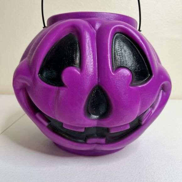 Vintage General Foam Plastics Blow Mold Purple Pumpkin Jack O Lantern Bucket - Picture 2 of 11